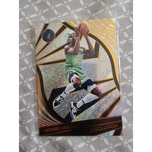 Anthony Edwards 2021-22 Panini Revolution #22 - Minnesota Timberwolves - Picture 1 of 3